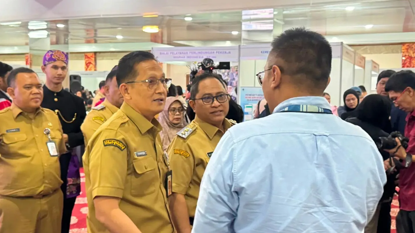 Pelayanan dan kegiatan ketenagakerjaan Disnaker Kabupaten Bima